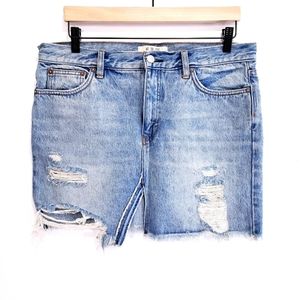 Free People distressed denim mini skirt sz 30